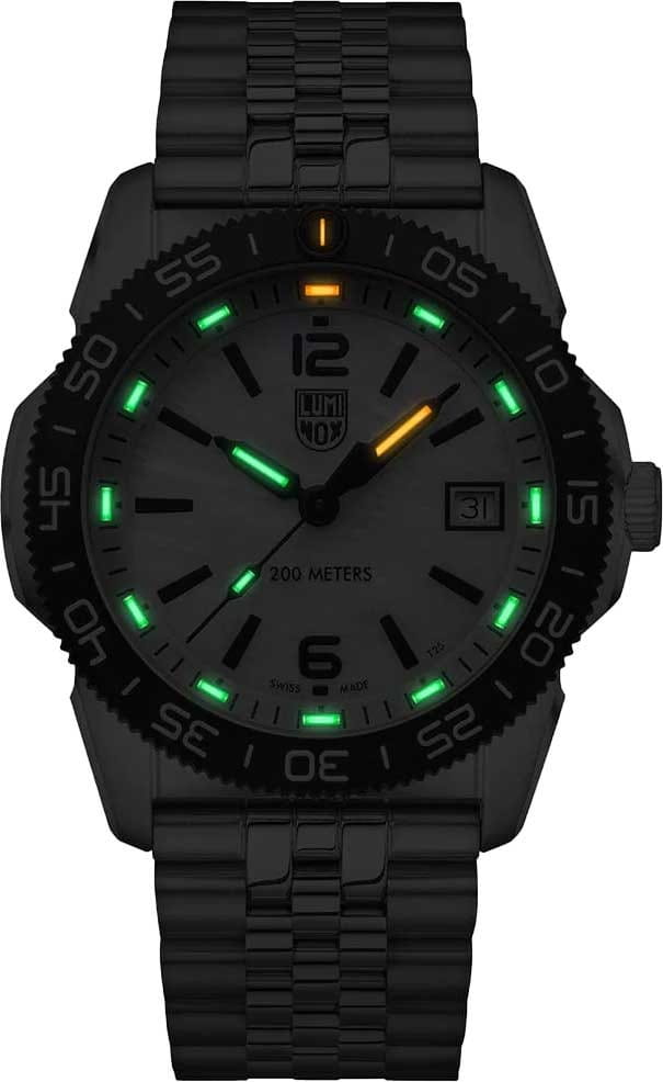 Luminox Luminox Pacific Diver XS.3126M.1 , наручные мужские часы фото под углом