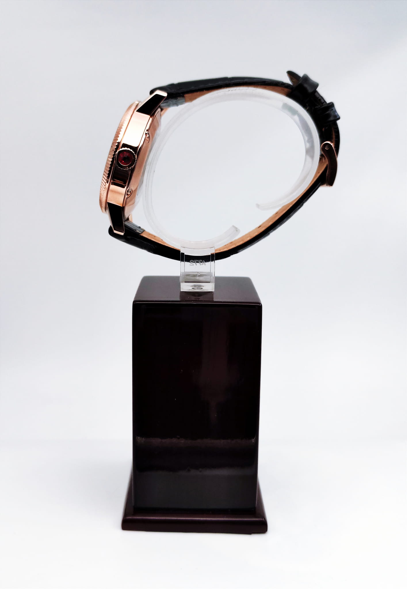 Президент Президент 4509151  - задняя крышка металл сталь корпуса, россия часы