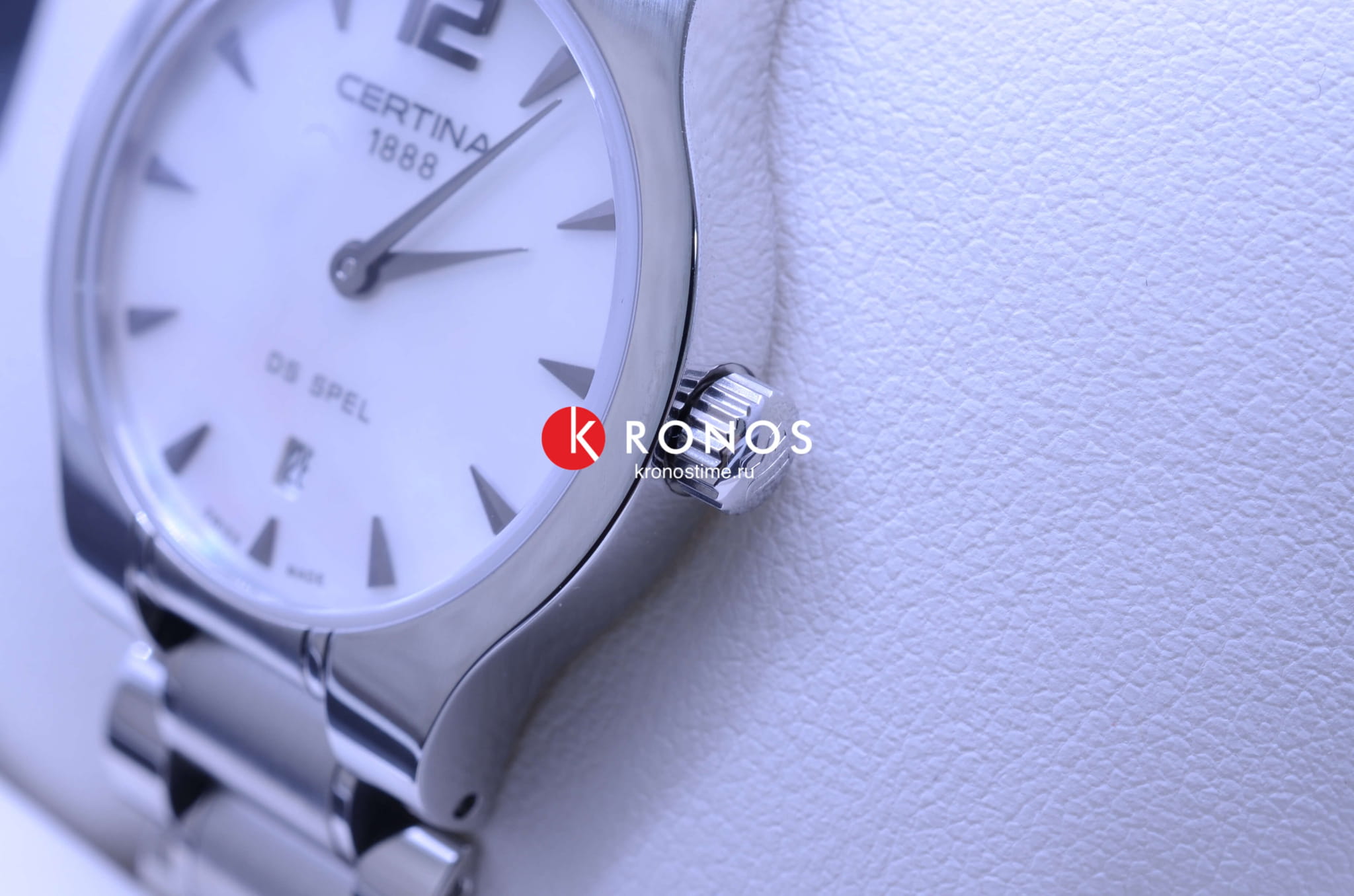 Certina C0122091111700 женские часы застежка крупным планом