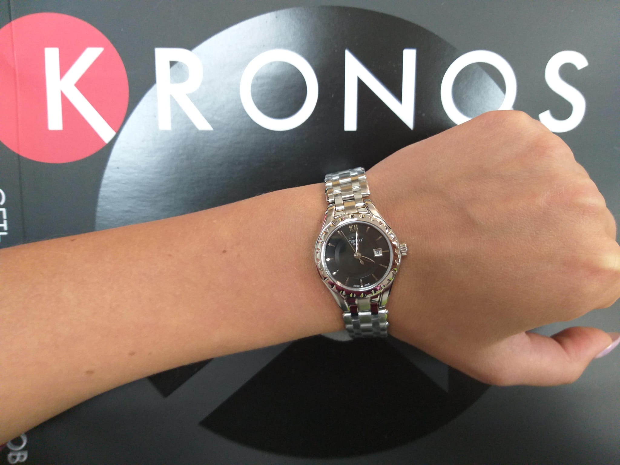 Tissot Tissot Small Lady T072.010.11.058.00 Small — детали корпуса и нержавеющая сталь