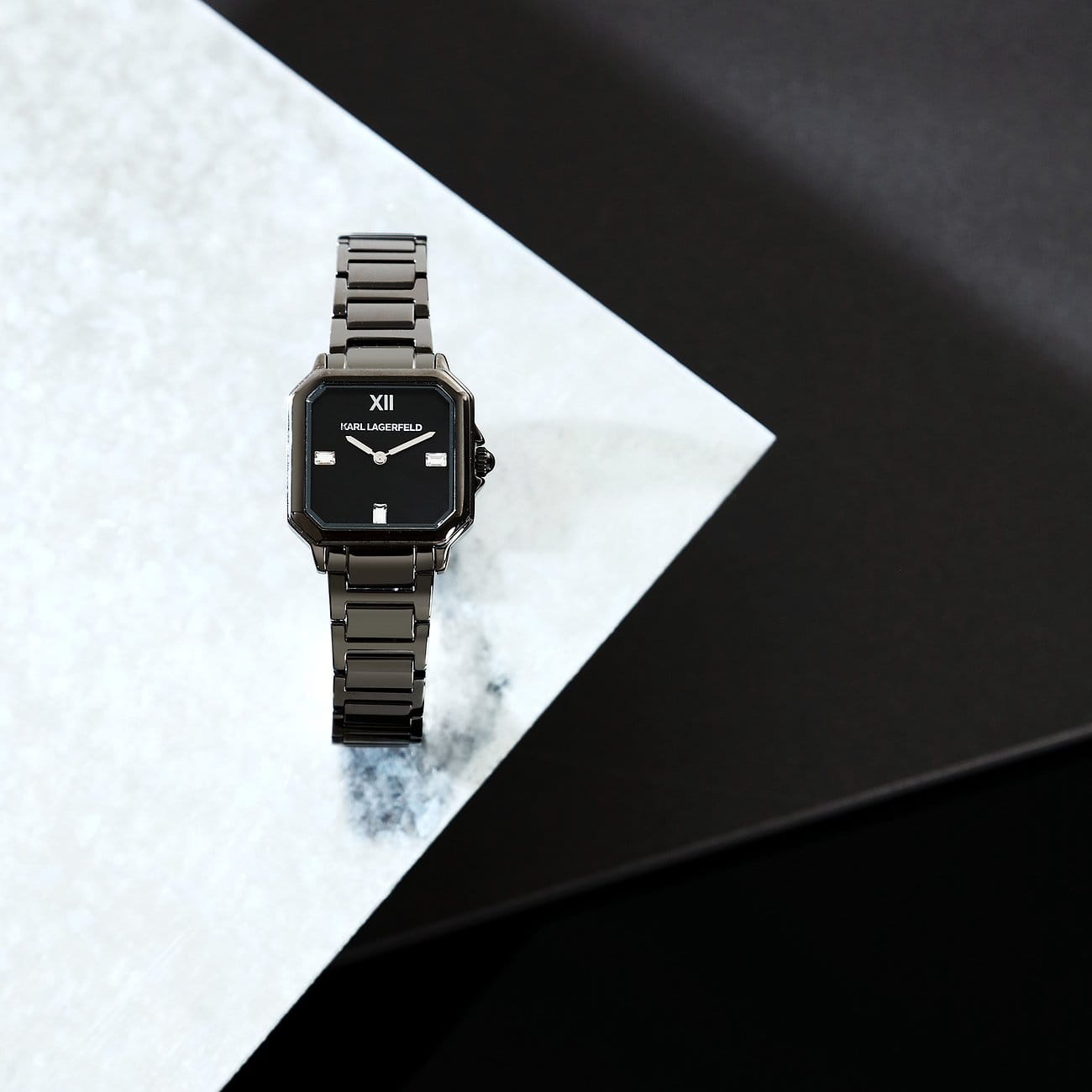 Karl Lagerfeld Karl Lagerfeld Square Classics R0553102504 кварцевые женские часы часы крупный план черный циферблата