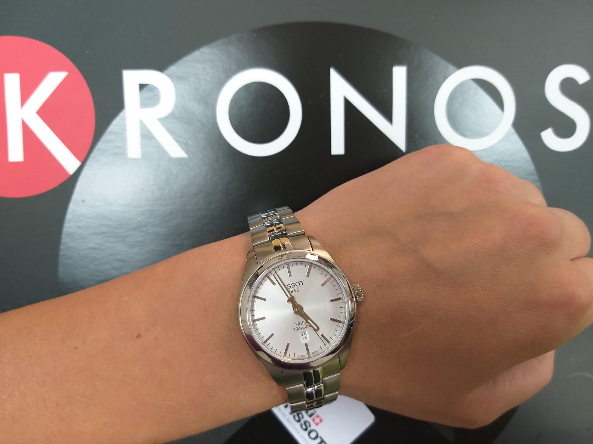 Tissot Tissot PR 100 Titanium Quartz Lady T101.210.44.031.00 PR 100 — детали корпуса и титановый