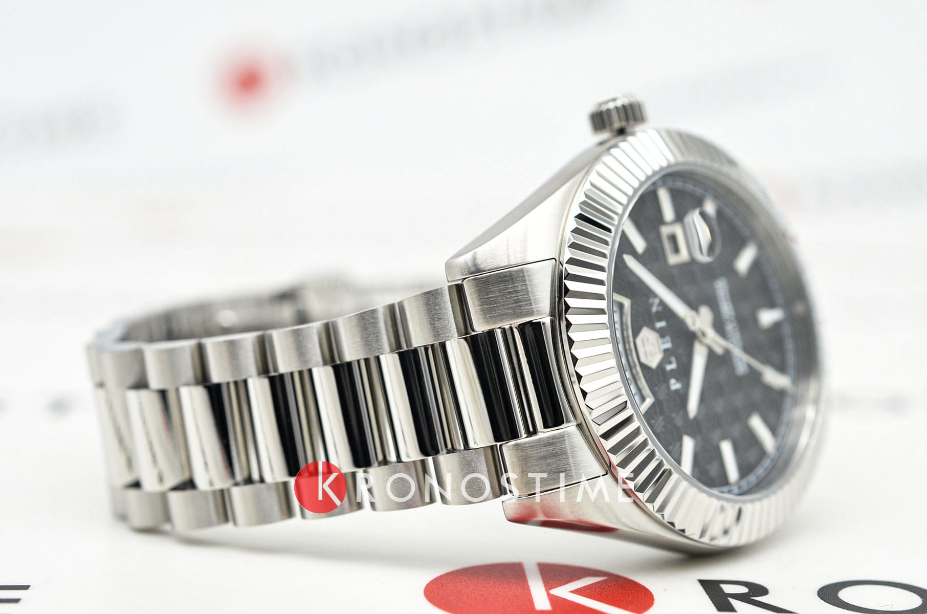 Philipp Plein Philipp Plein Date Superlative Gent PWPNA0824,  германия мужские часы на браслете нержавеющая сталь боковой вид